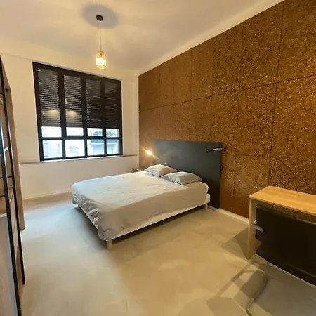 / Loft / Chill / Atelier Apartment *